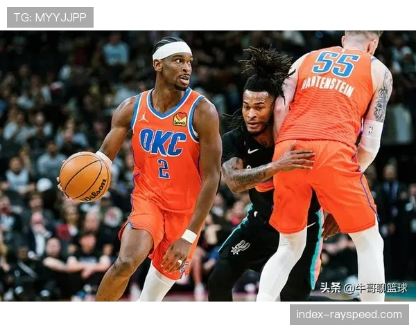 快讯:亚历山大41分率领雷霆击败快船,巩固西部前三排名 快讯:亚历山大41分率领雷霆击败快船,巩固西部前三排名